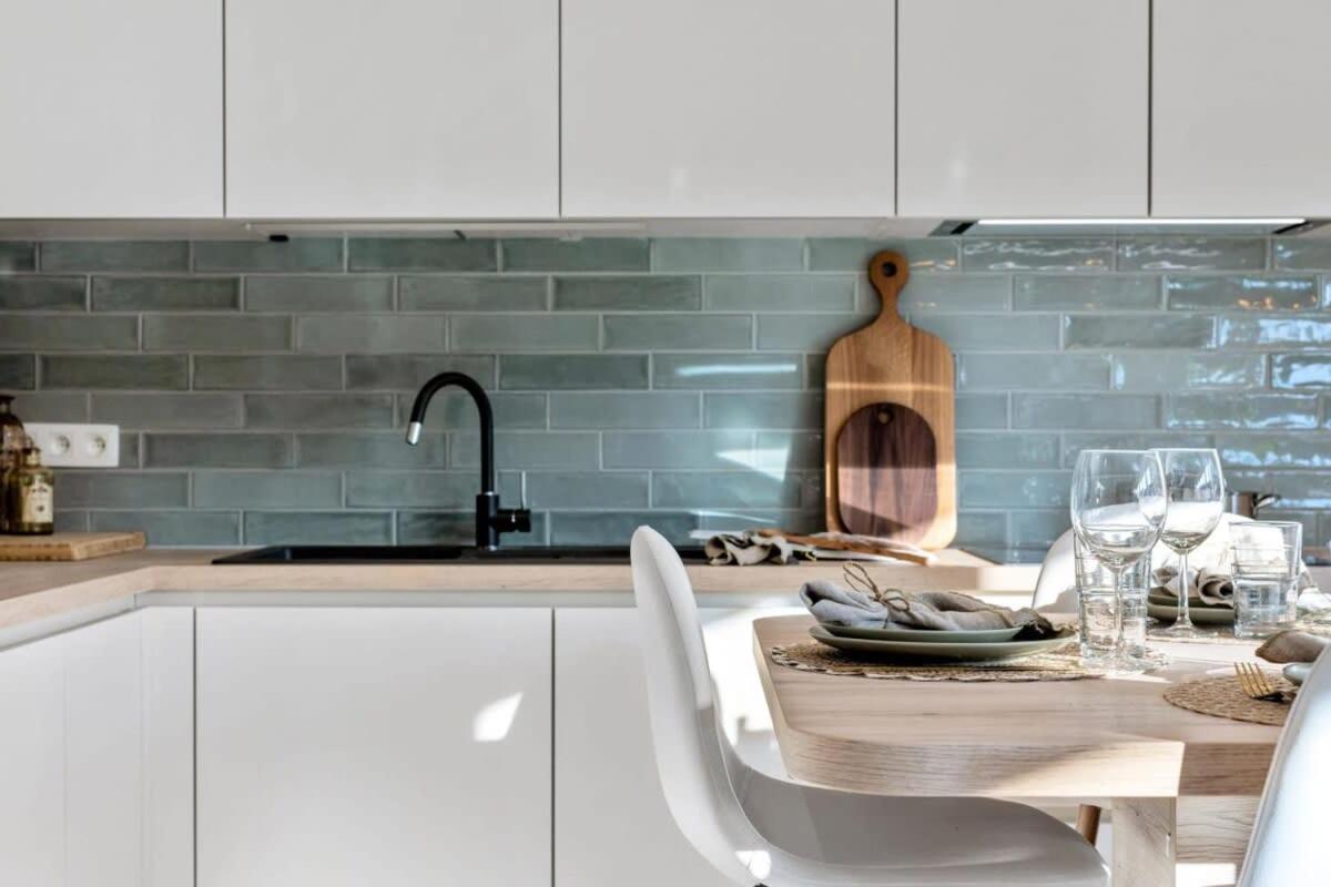 Alejandro - Lovely 2 Bedroom In Appartement *